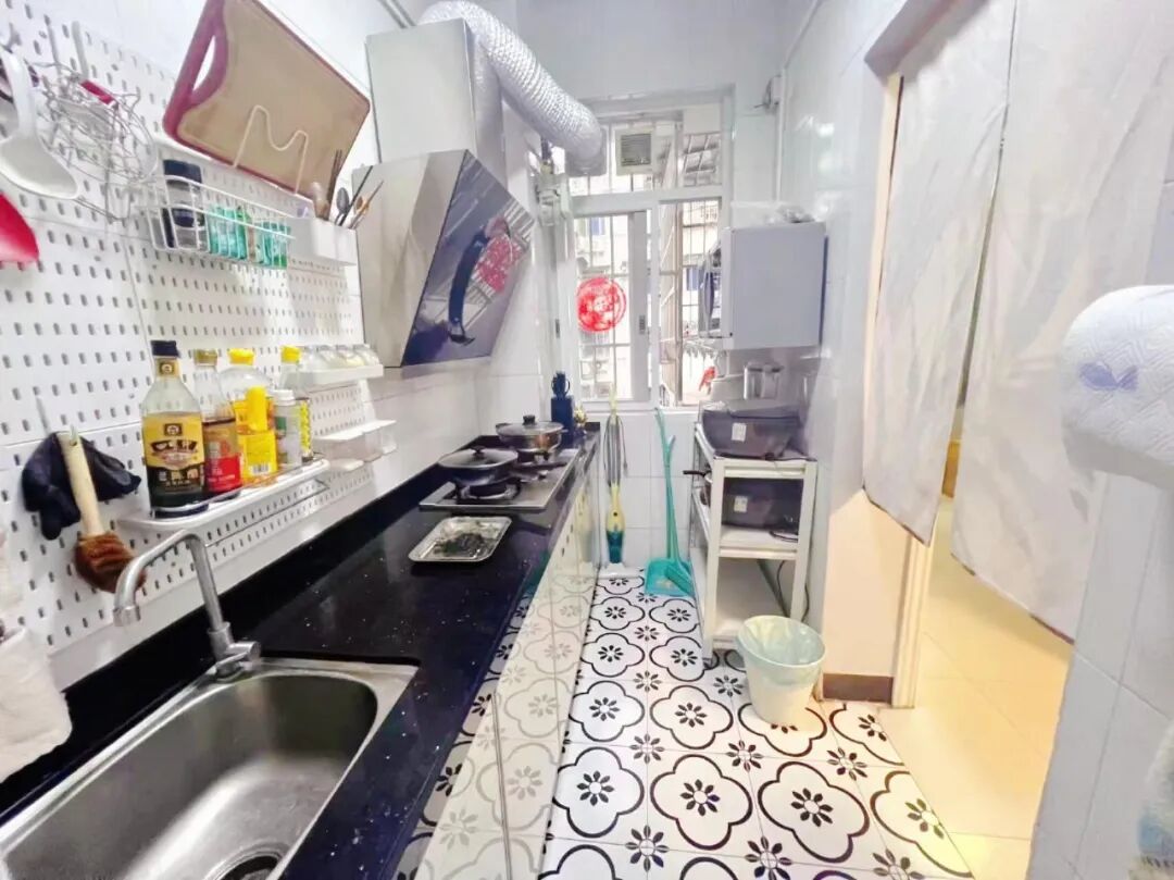 天河北二手房【煤气公司宿舍】42平，总价299万！