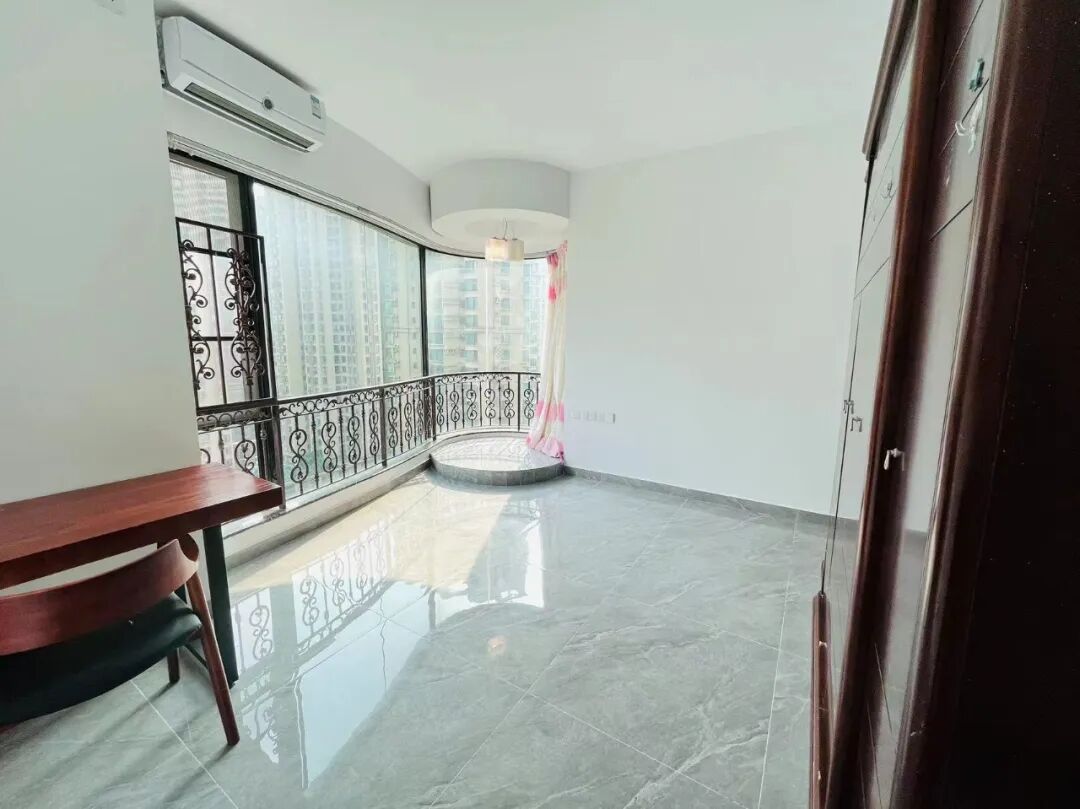 天河北二手房【芳草园】126平，总价1280万！