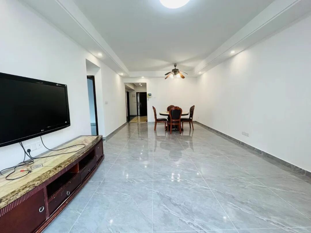 天河北二手房【芳草园】126平，总价1280万！