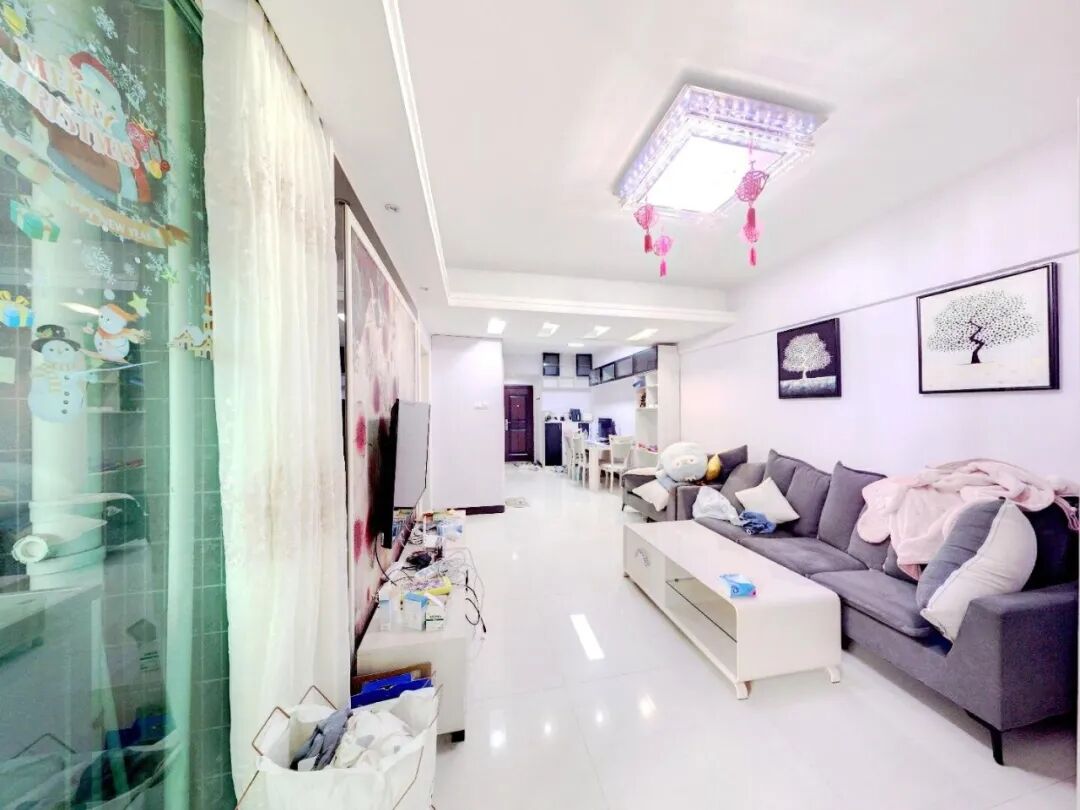 天河北二手房【伊顿18】76平，总价520万！