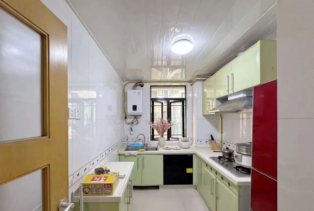 天河北二手房【芳草园】127平，总价1100多万！