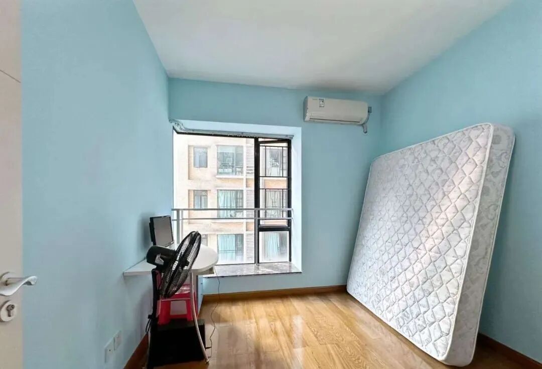 天河北二手房【芳草园】127平，总价1100多万！