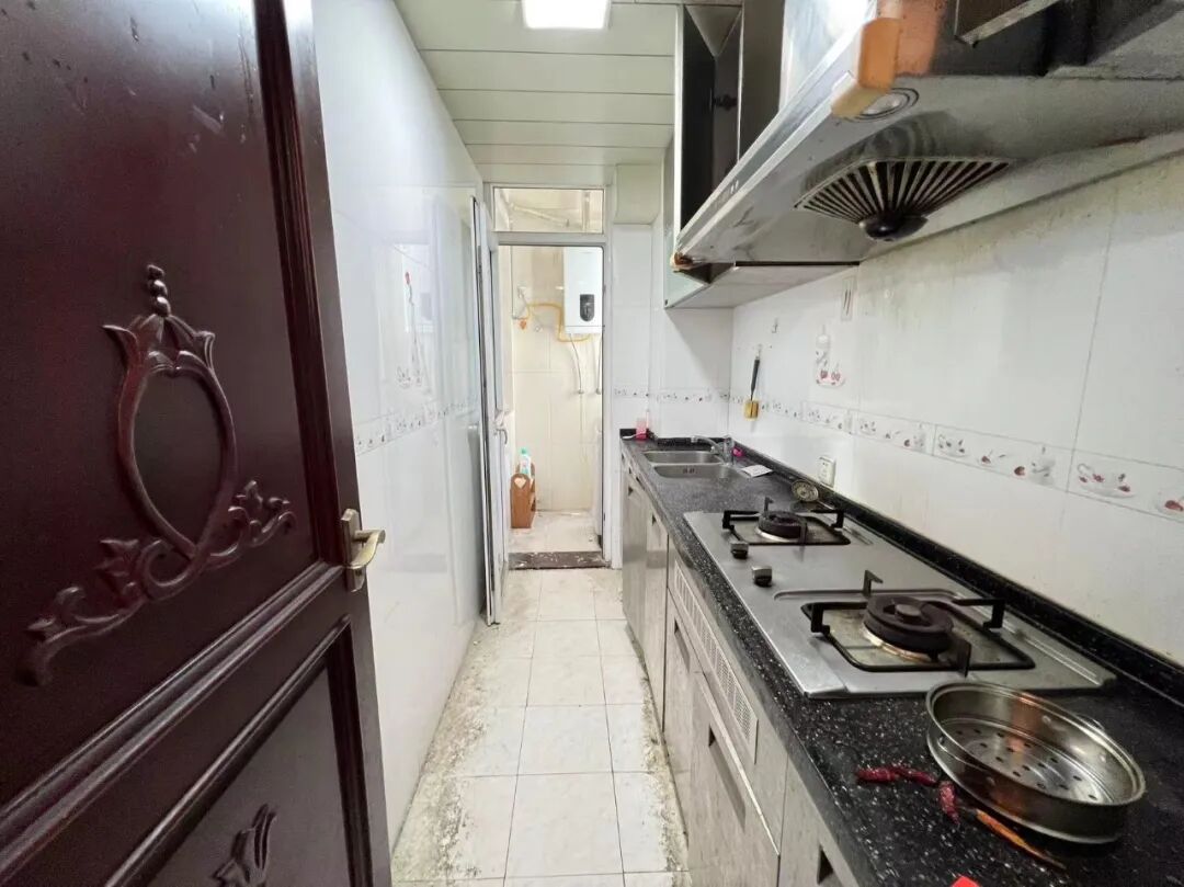 天河北二手房【太阳广场】77平，总价439万！