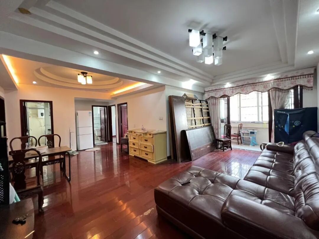 天河北二手房【太阳广场】77平，总价439万！