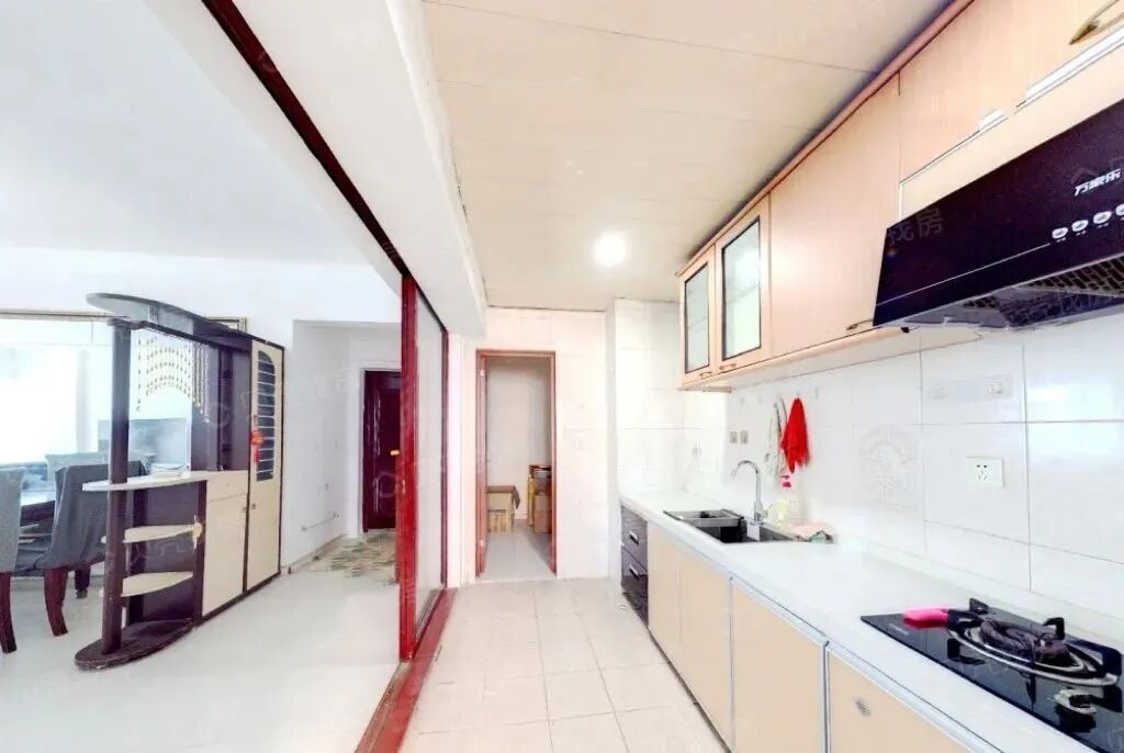 天河北二手房出售，天誉花园150平笋盘！