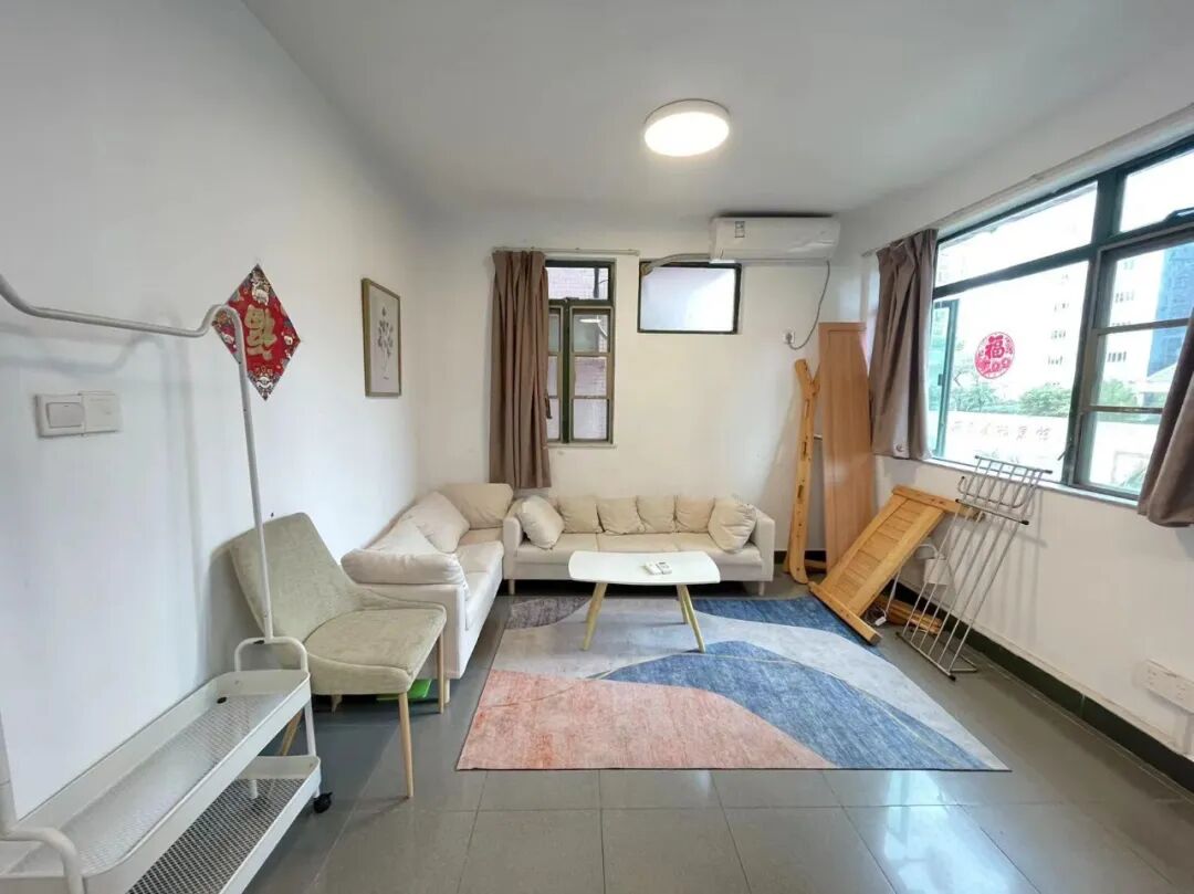 天河北二手房【金海花园】79平，总价598万！