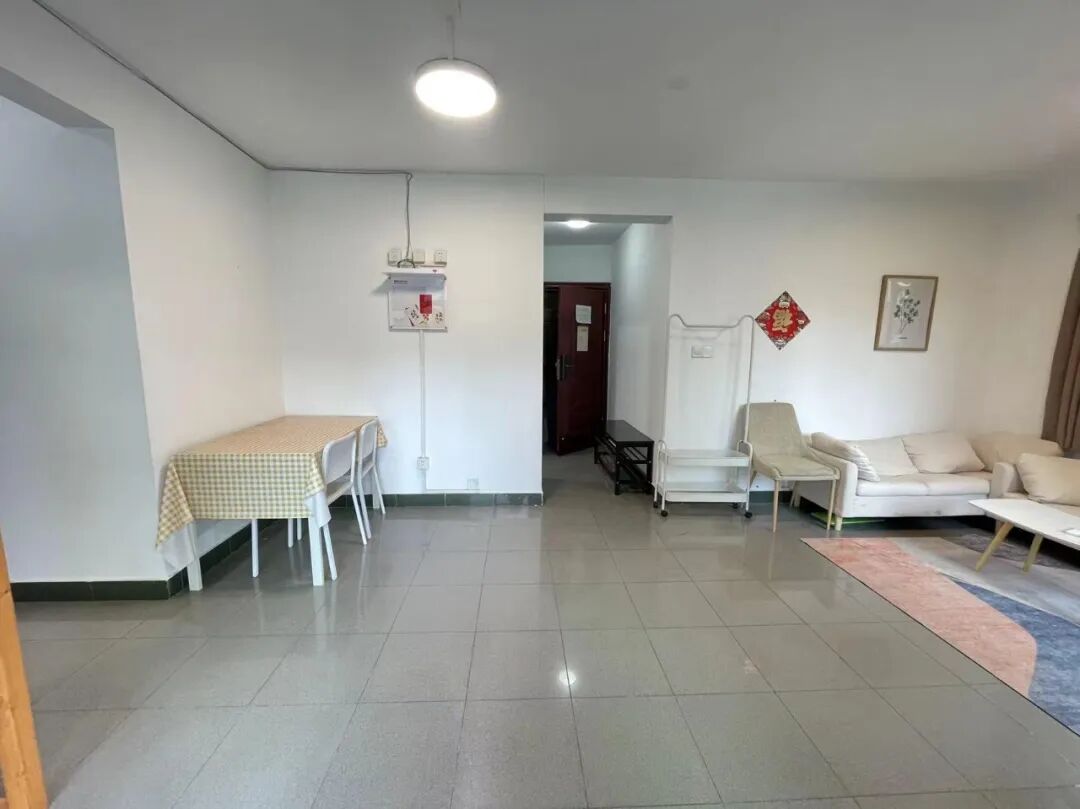 天河北二手房【金海花园】79平，总价598万！