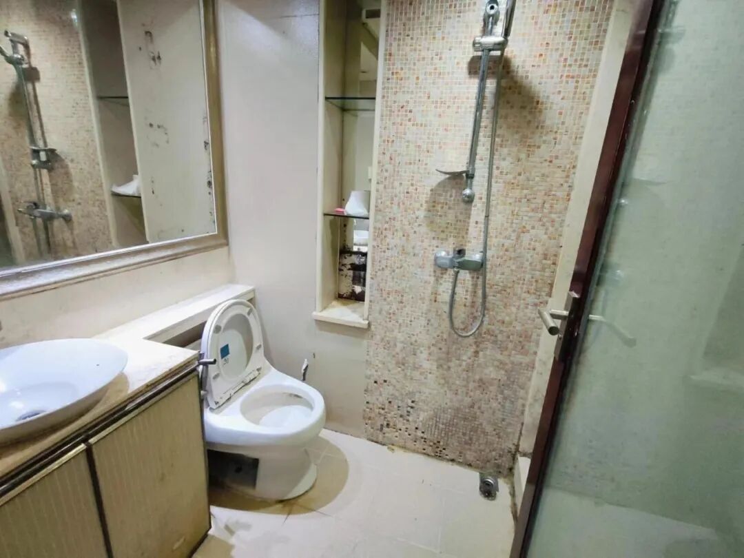 天河北二手房【银汇华庭】45平，总价345万！