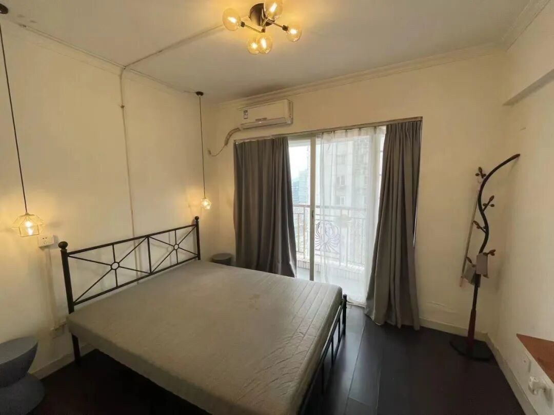 天河北二手房【鸿翔大厦】41平，总价305万！