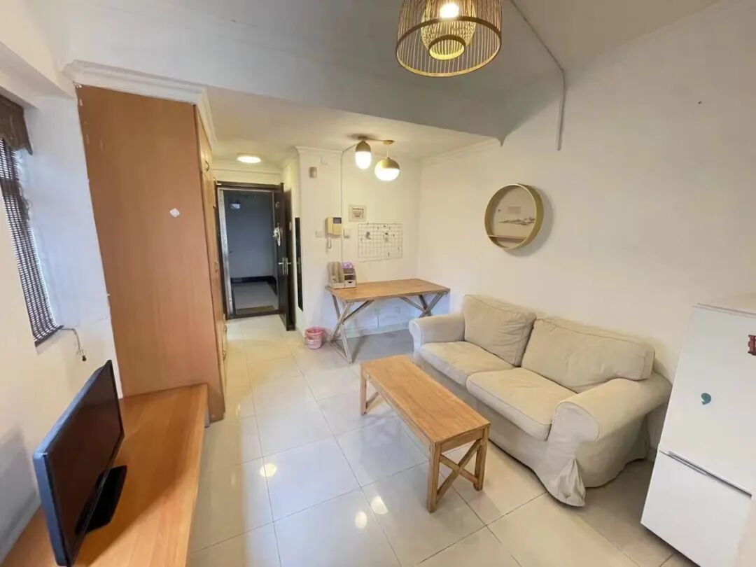 天河北二手房【鸿翔大厦】41平，总价305万！