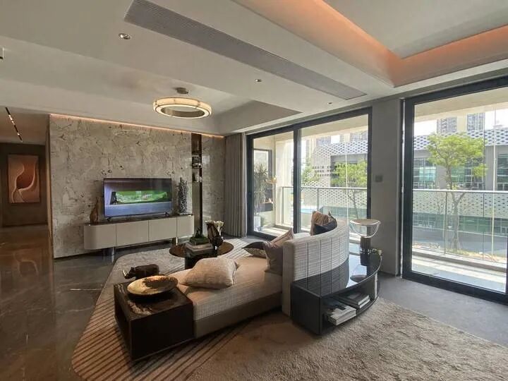 广州新政直击：番禺、黄埔不限购区域看房人气高涨