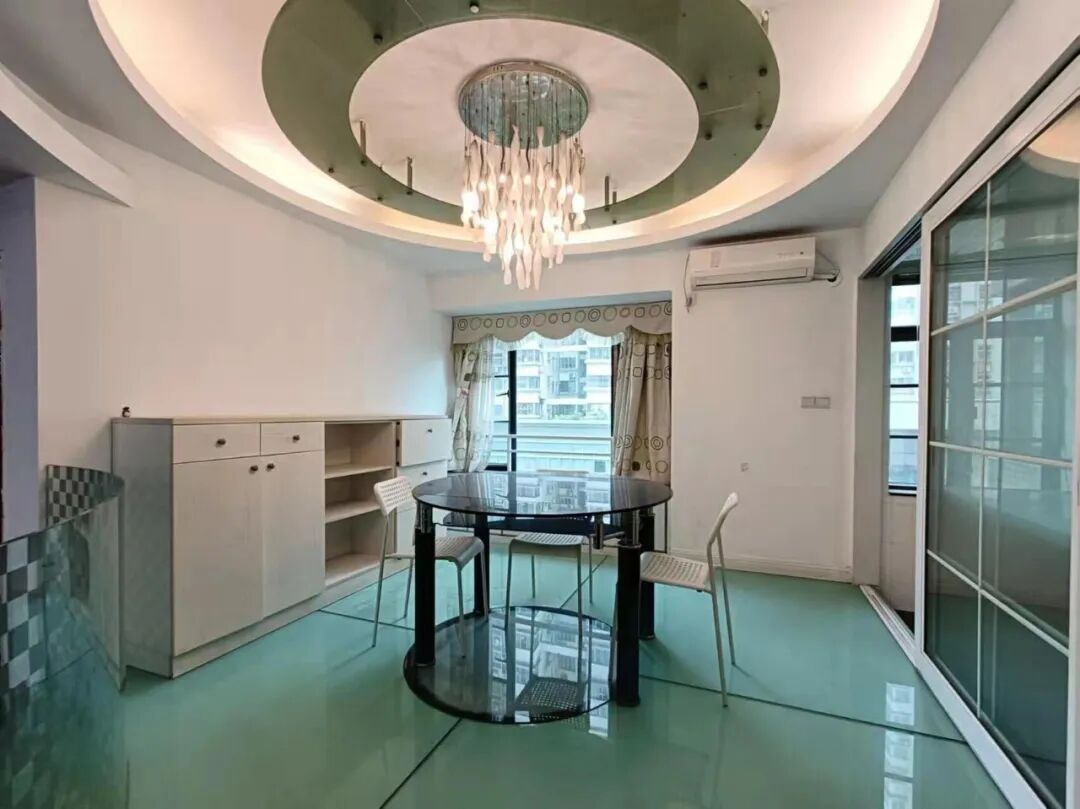 天河北二手房【芳草园】124平，总价1350万！