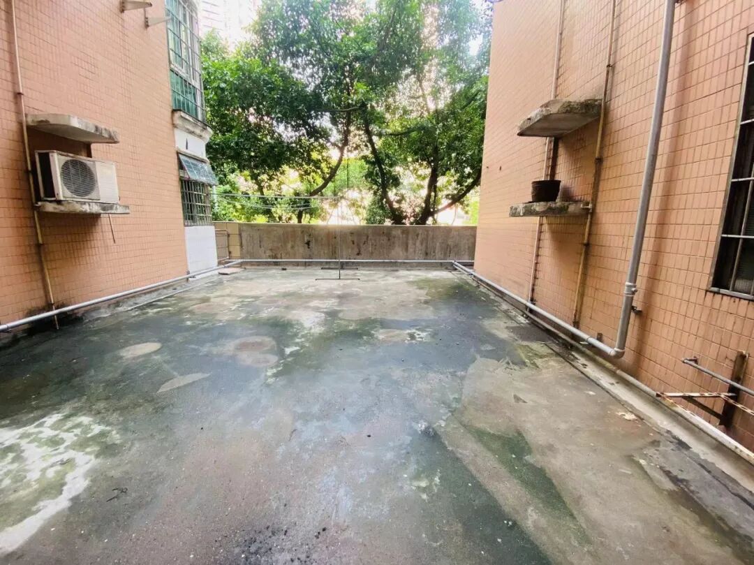 天河北二手房【龙口花苑】110平，总价750万！