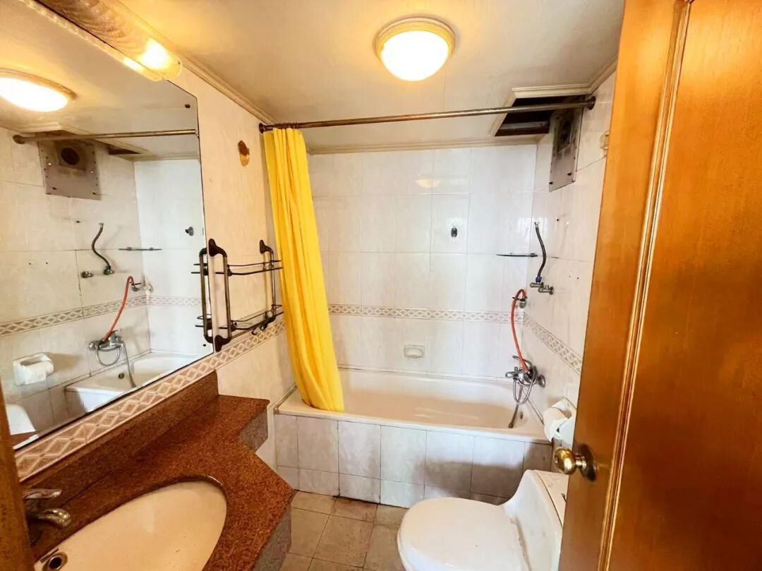 天河北二手房【鸿景园】1平81，总价800万！