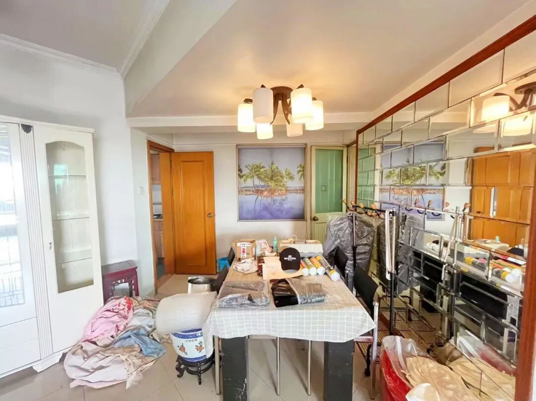 天河北二手房【鸿景园】1平81，总价800万！