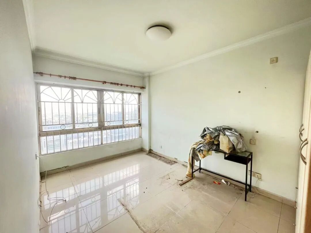 天河北二手房【鸿景园】1平81，总价800万！