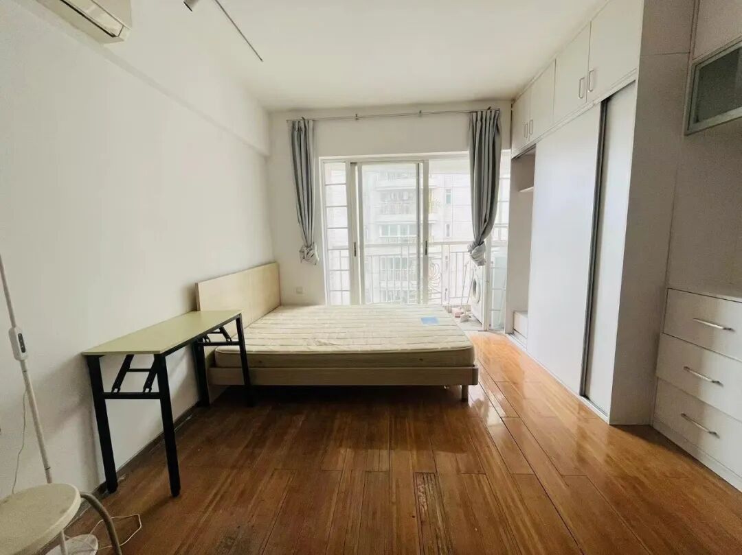 天河北二手房【鸿翔大厦】39平，总价280万！