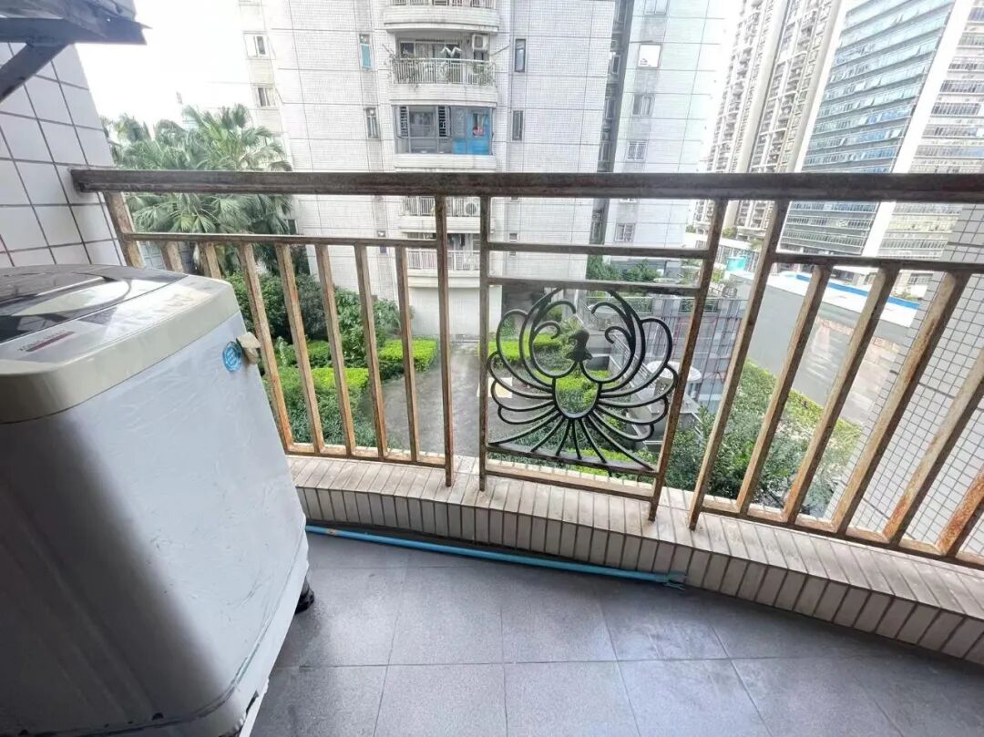 天河北二手房【鸿翔大厦】39平，总价285万！