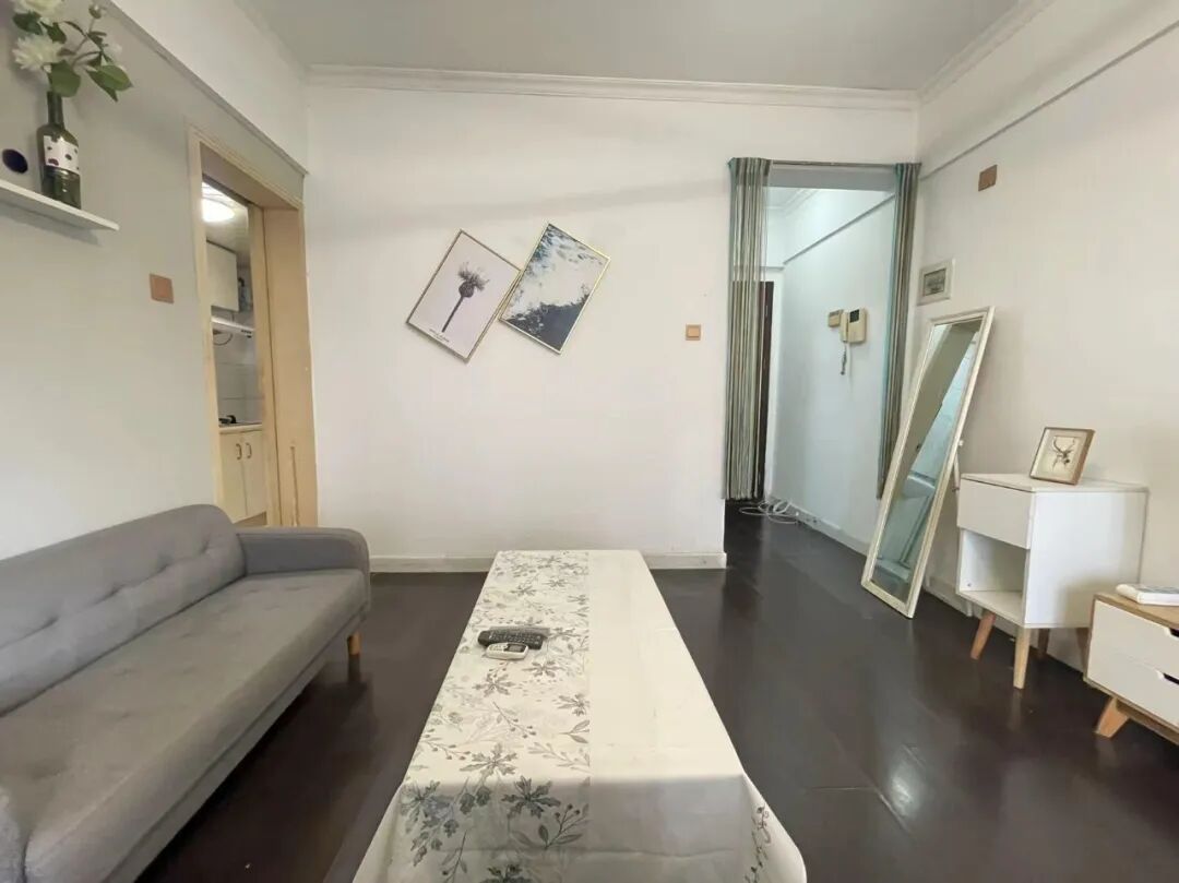 天河北二手房【鸿翔大厦】39平，总价285万！