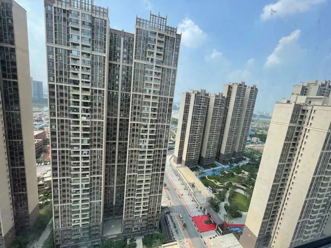新政后番禺不限购，珠江铂世湾看房人流剧增