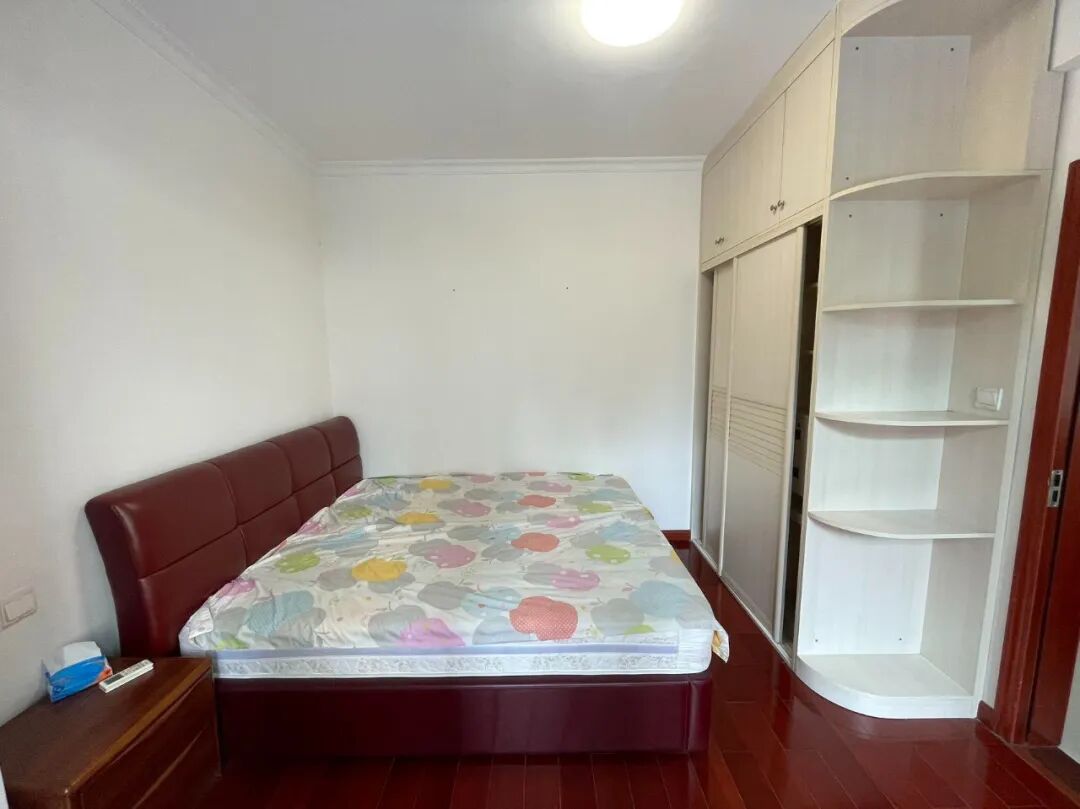 天河北二手房【龙口小区】84平，总价498万！