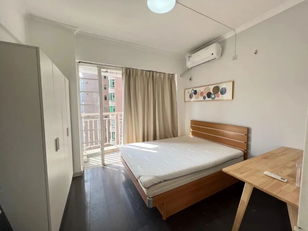 天河北二手房【鸿翔大厦】41平，总价300万！