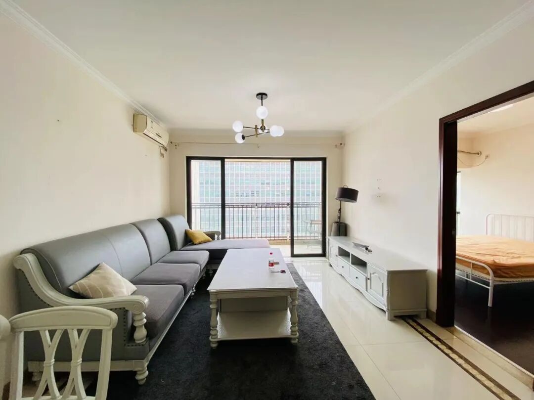 天河北二手房【保利中辰广场】88平，总价930万！