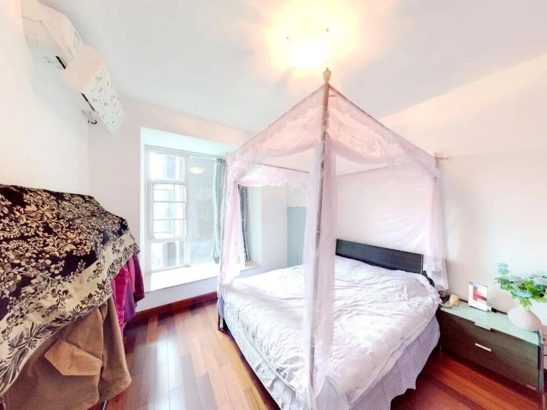 天河北二手房【伊顿18】127平，总价1180万！