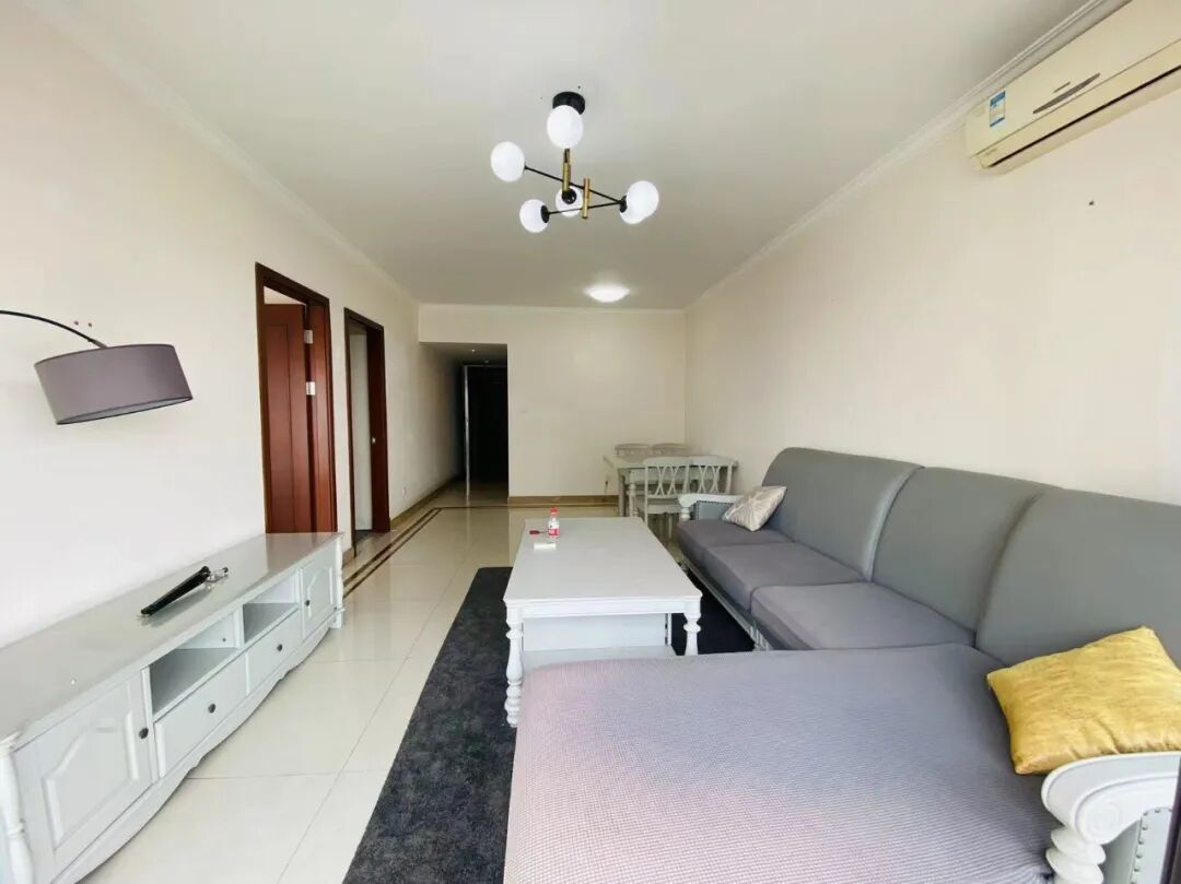 天河北二手房【保利中辰广场】88平，总价930万！