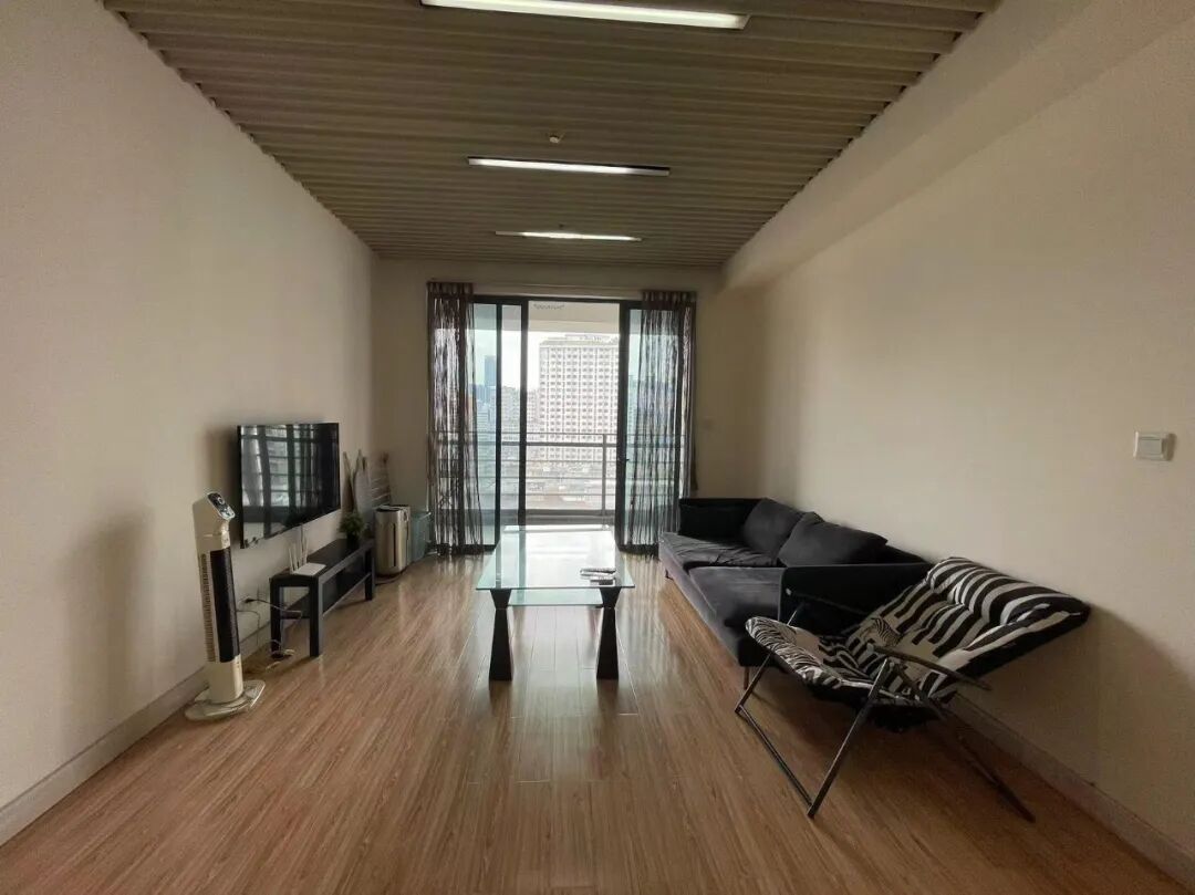 天河北二手房【瑞安创逸】75平，总价305万！