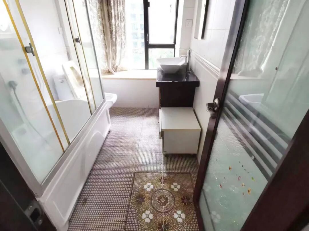 天河北二手房【芳草园】128平，总价1200万！