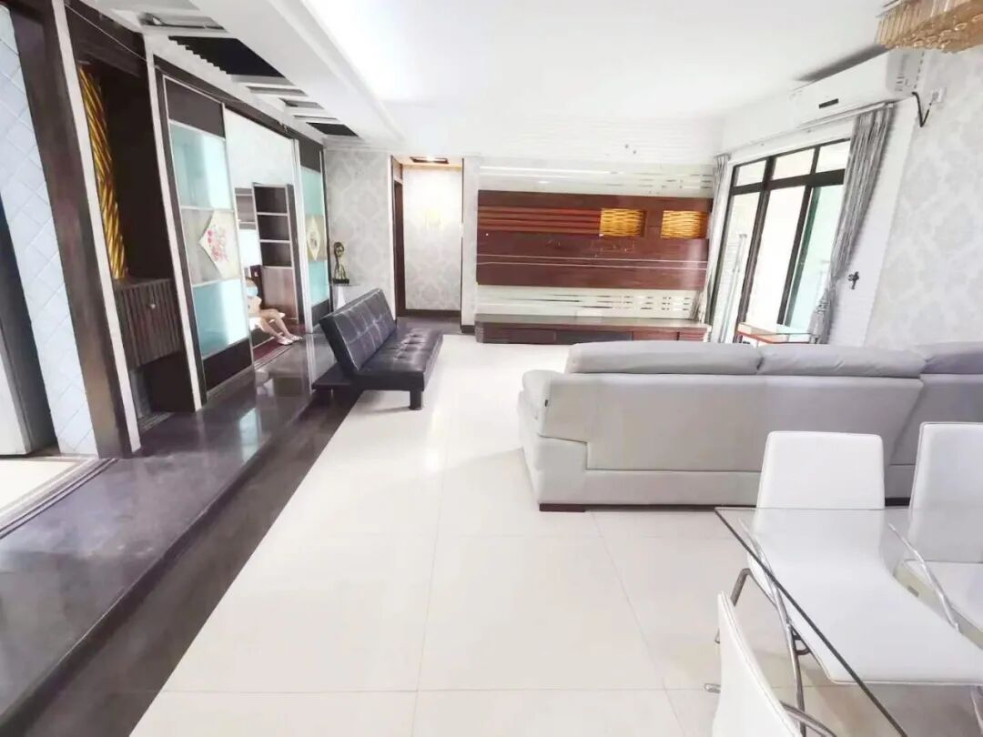 天河北二手房【芳草园】128平，总价1200万！