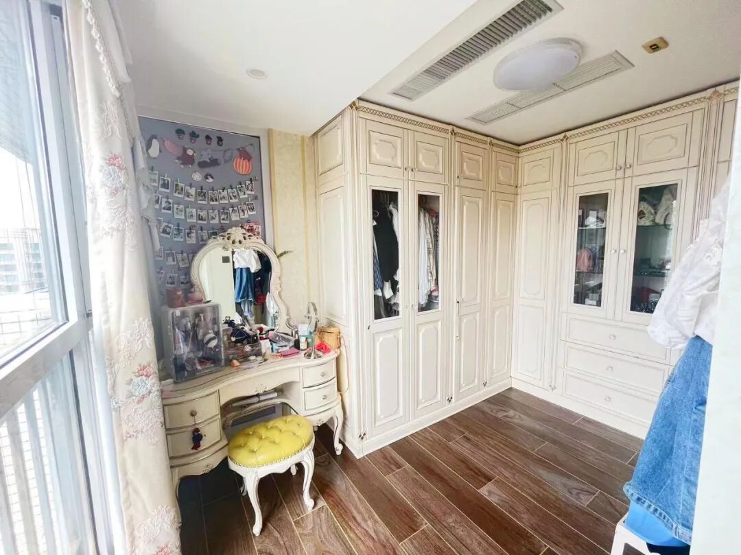 天河北二手房【协和新世界】125平，总价1600万！