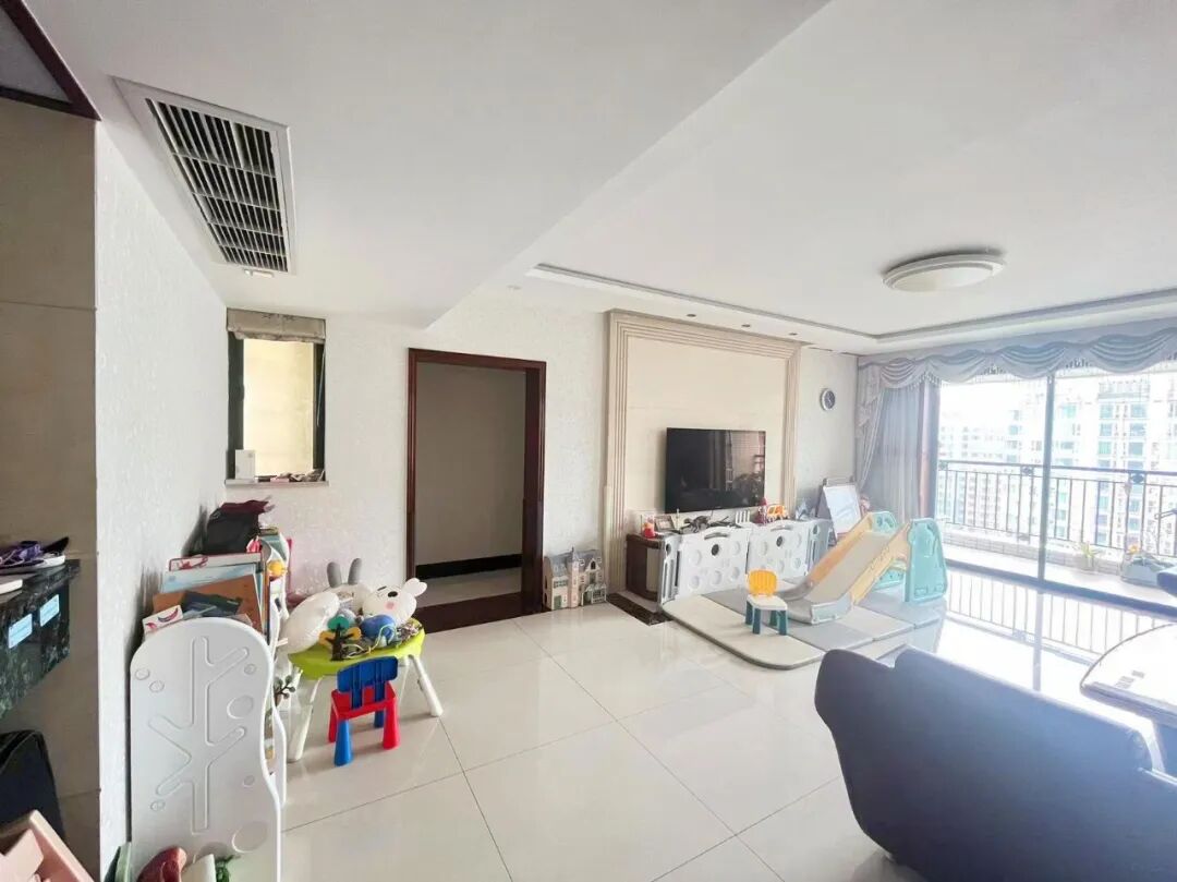 天河北二手房【协和新世界】125平，总价1600万！