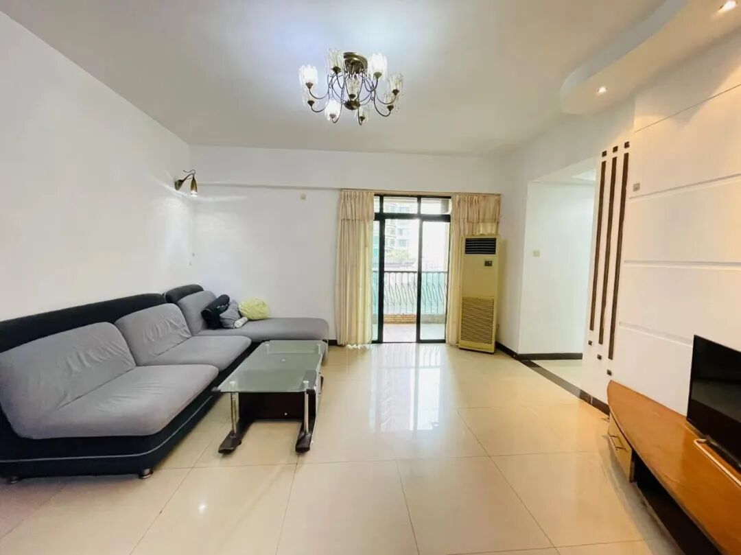 天河北二手房【芳草园】109平，总价1100万！