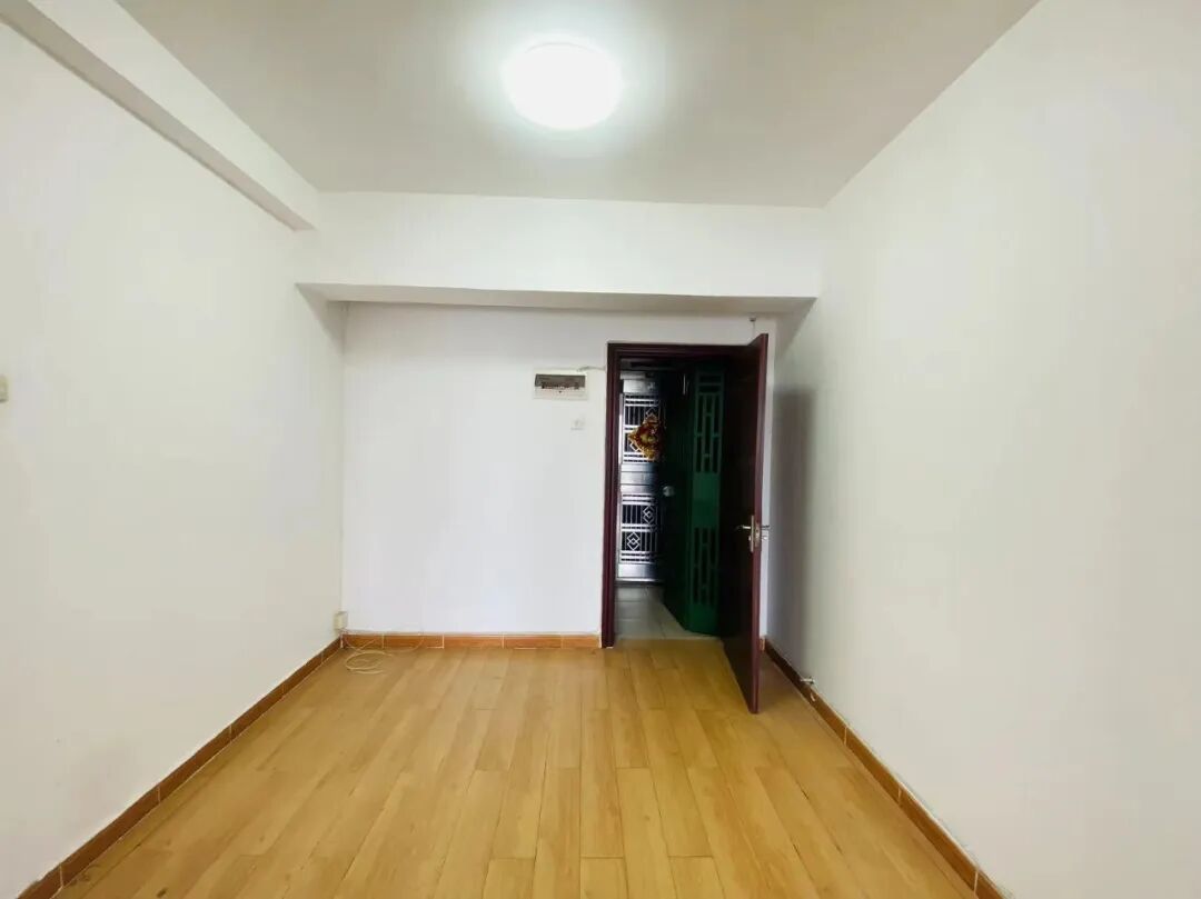 天河北二手房【祥兴大厦】68平，总价420万！