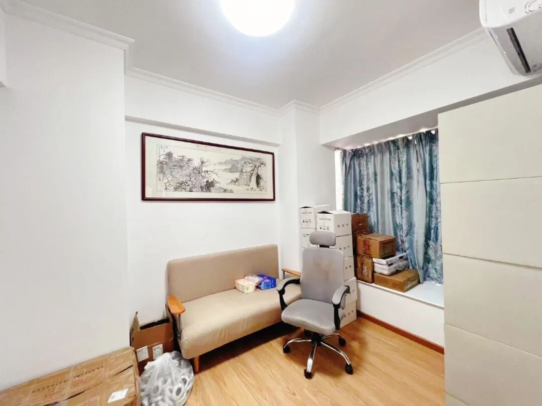 天河北二手房【鸿翔大厦】123平，总价988万！