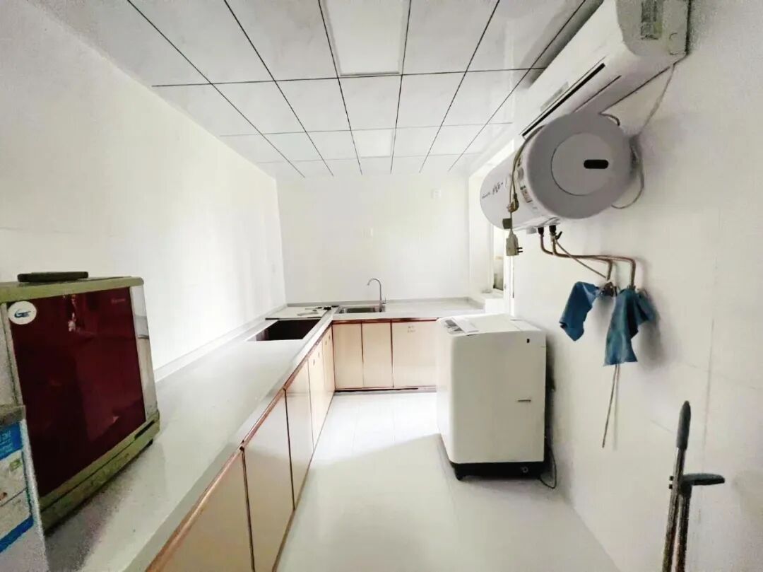 天河北二手房【鸿翔大厦】123平，总价988万！