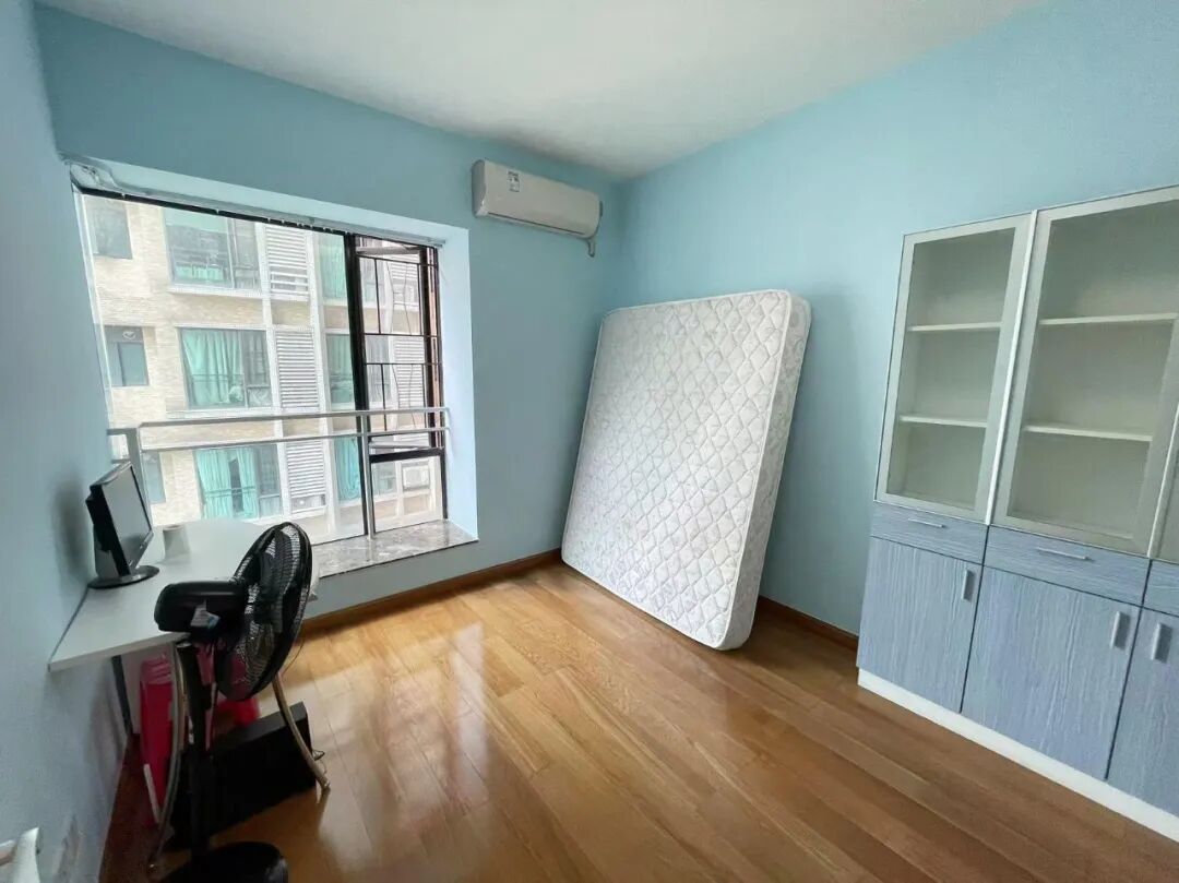 天河北二手房【芳草园】126平，总价1350万！