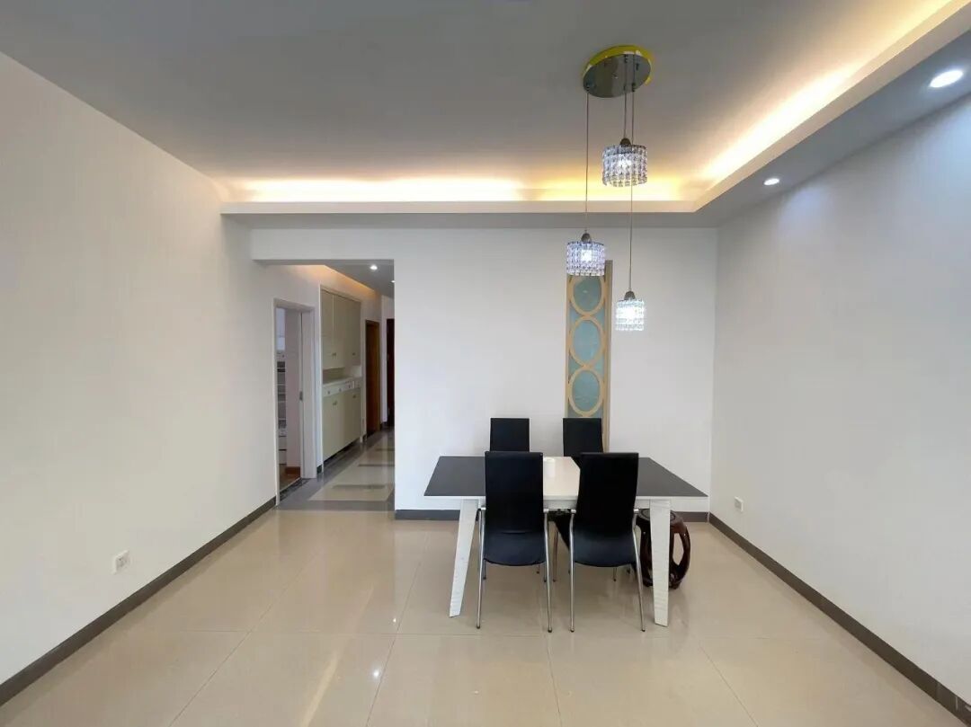 天河北二手房【芳草园】126平，总价1350万！