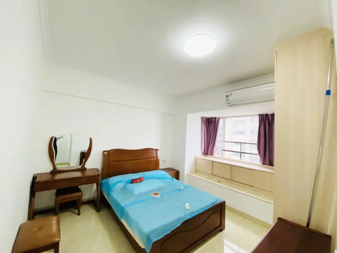 天河北二手房【鸿翔大厦】126平，总价800万！