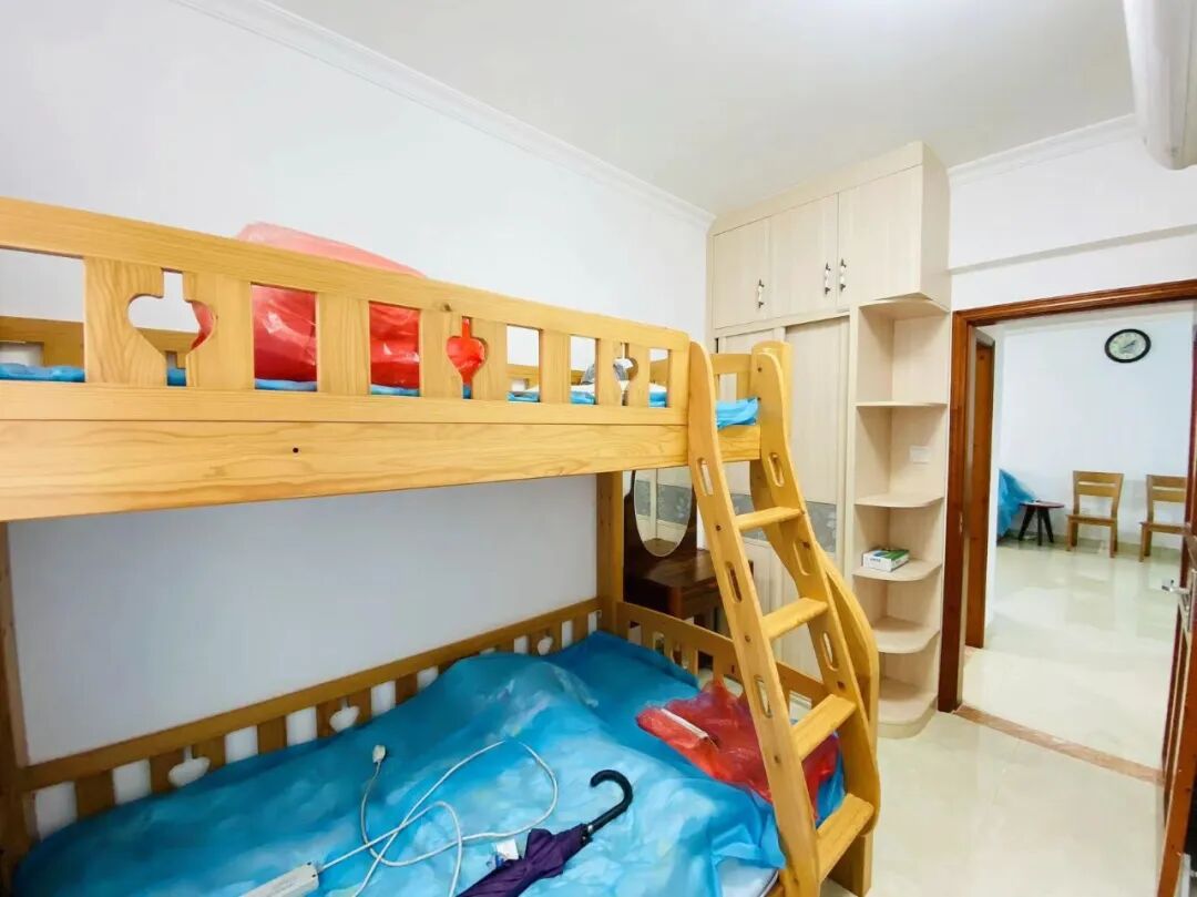 天河北二手房【鸿翔大厦】126平，总价800万！