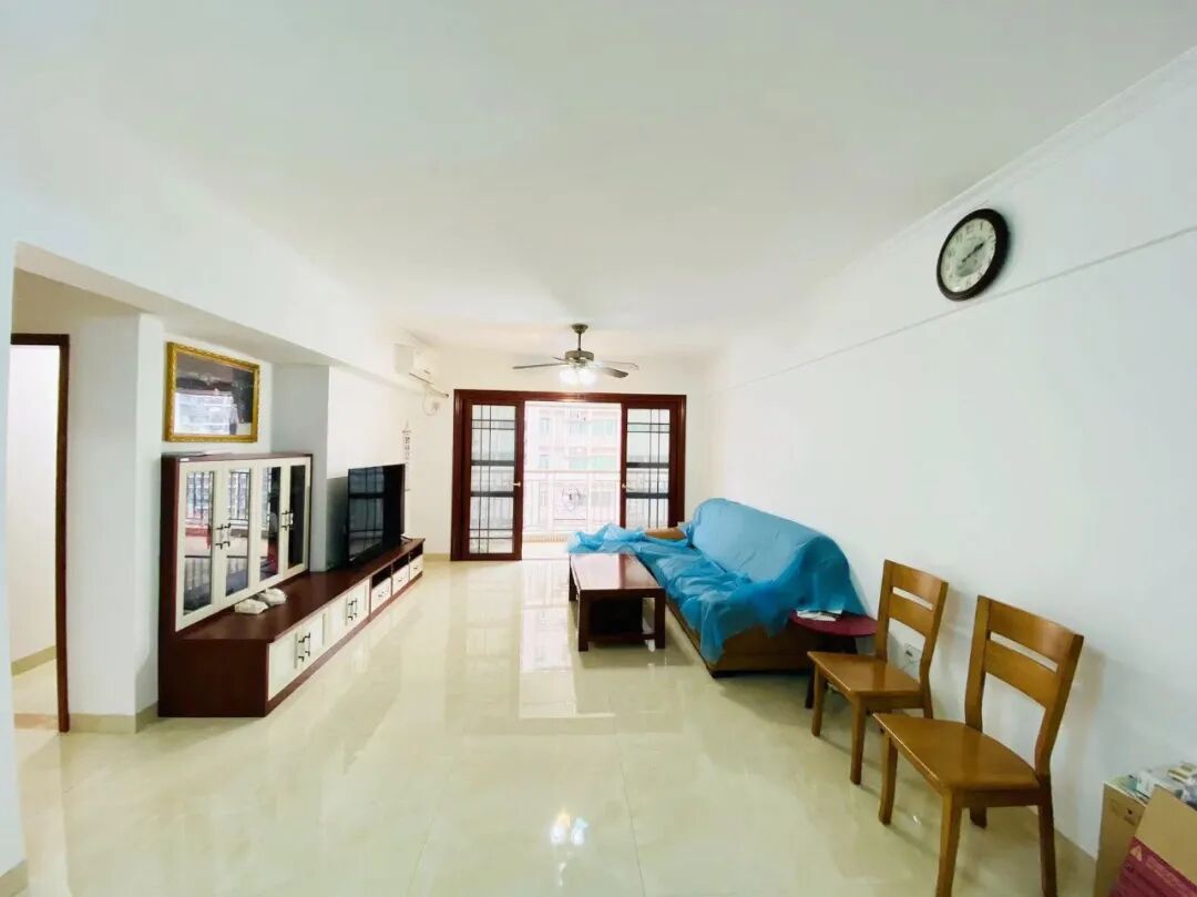 天河北二手房【鸿翔大厦】126平，总价800万！