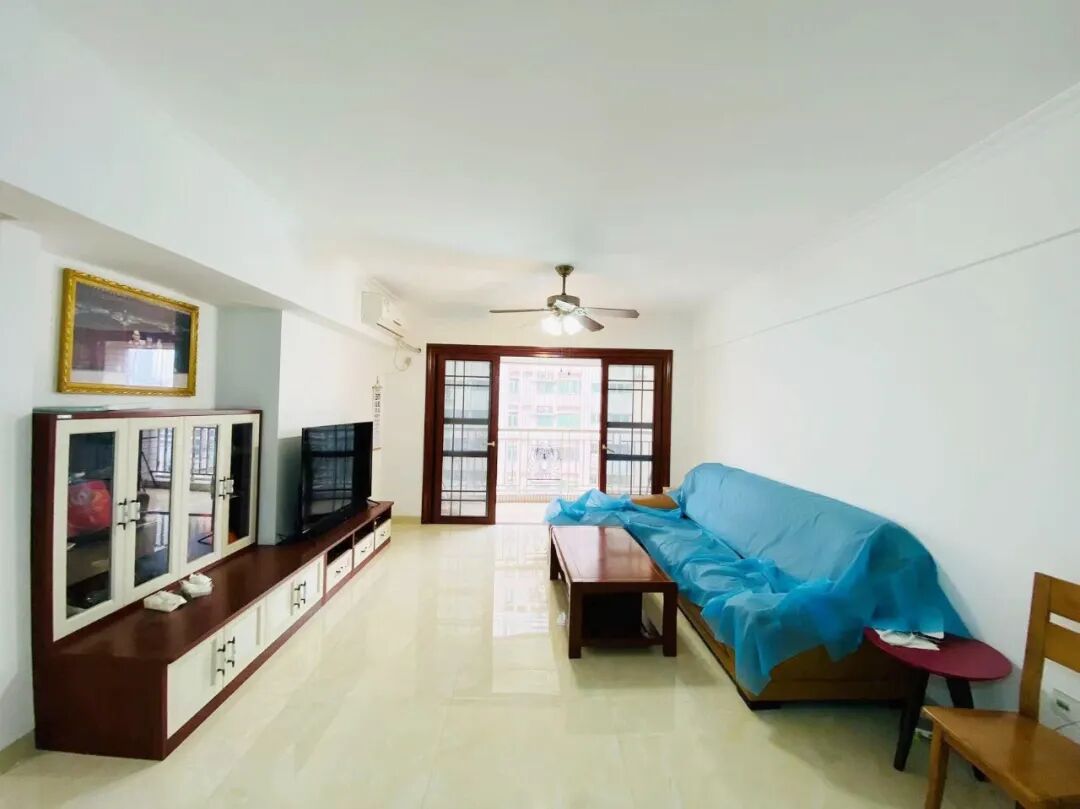 天河北二手房【鸿翔大厦】126平，总价800万！