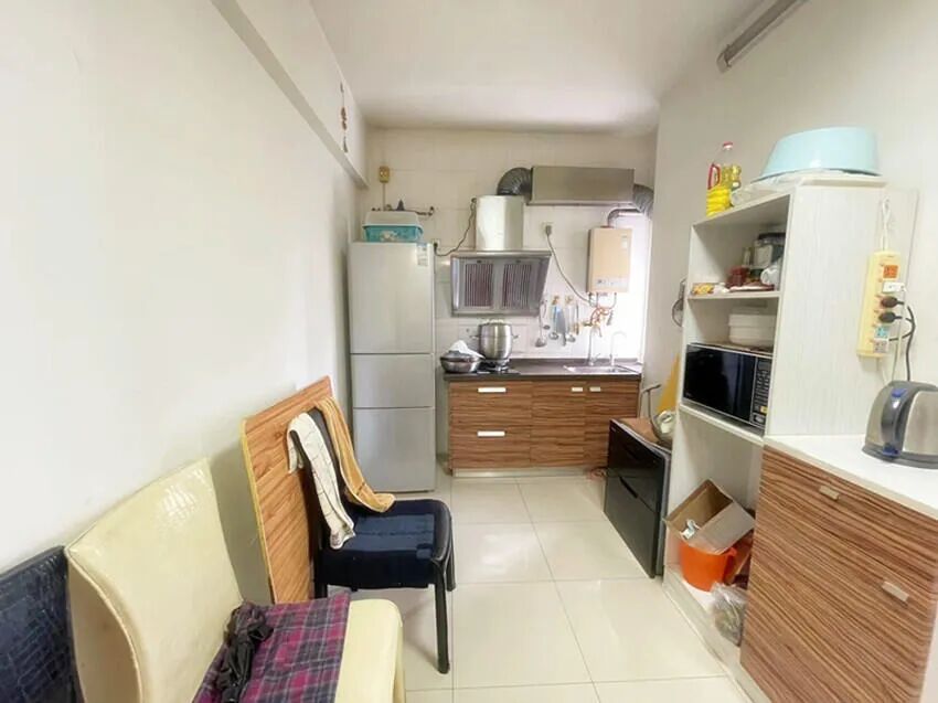 天河北二手房【鸿翔大厦】42平，总价268万！