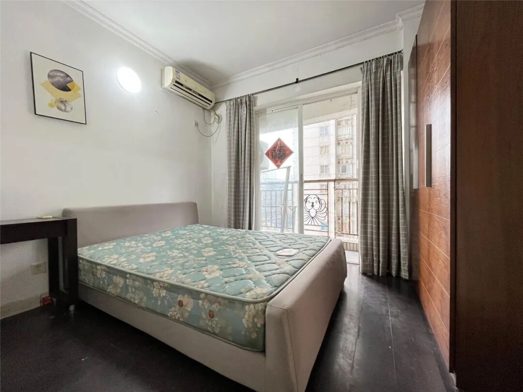 天河北二手房【鸿翔大厦】41平，总价360万！