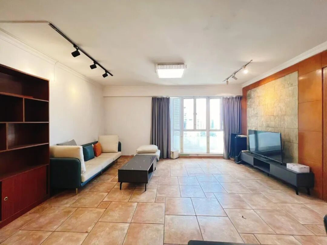 天河北二手房【东方之珠花园】123平，总价860万！