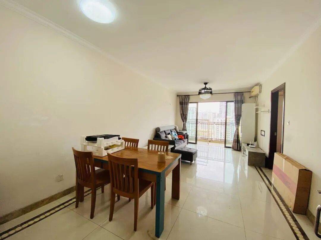 天河北二手房【保利中辰广场】73平，总价570万！