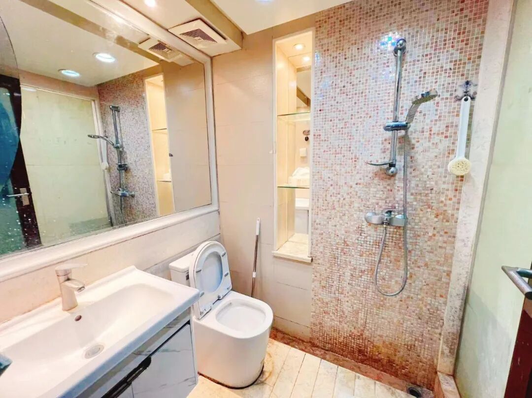 天河北二手房【银汇华庭】45平，总价310万！