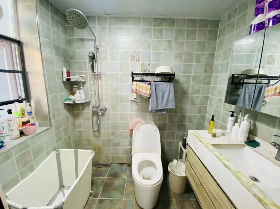 天河北二手房【天龙大厦】117平，总价570万！